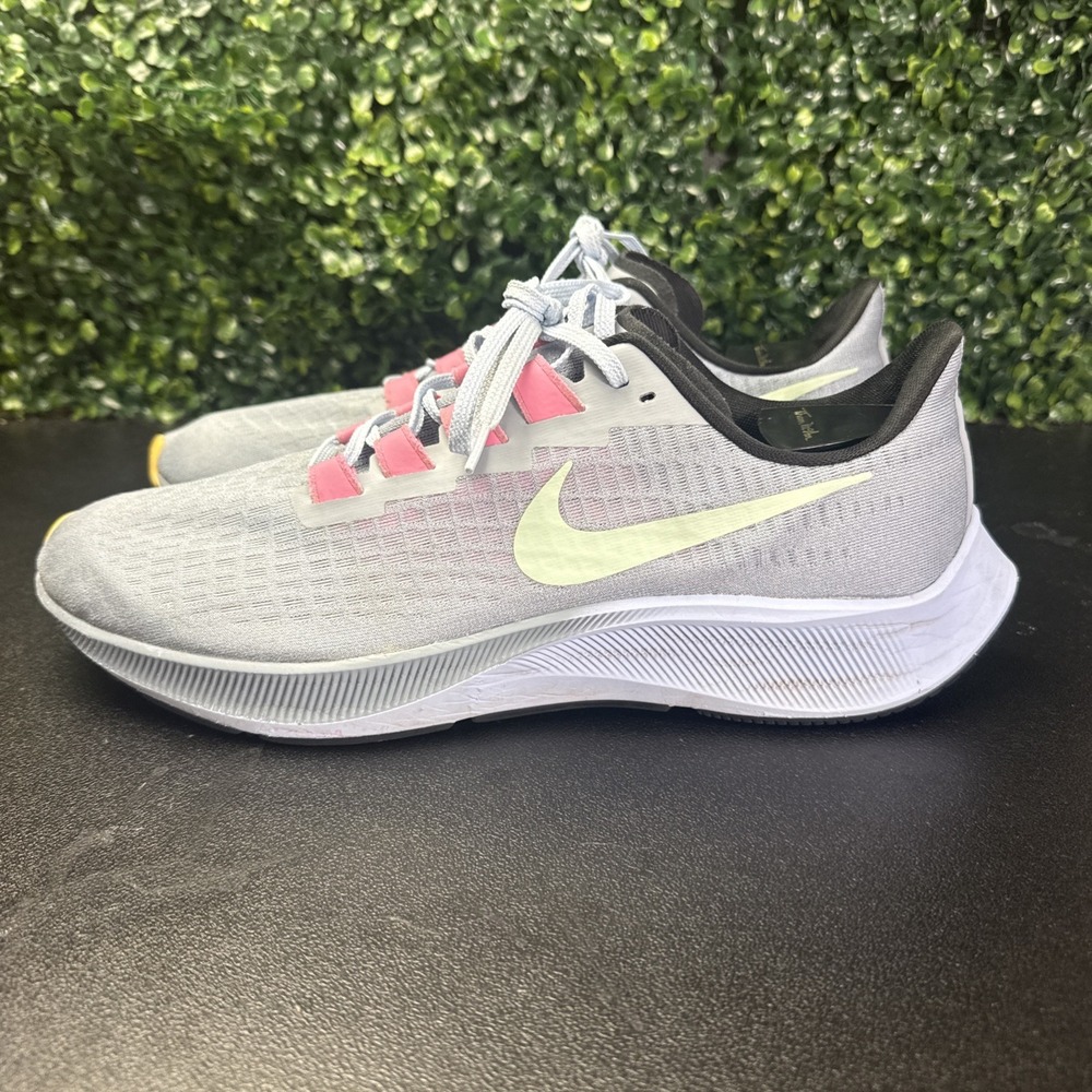 Nike Air Zoom Pegasus 37 Shoes Men's Size 11.5 BQ9646-401 Sneakers Obsidian Mist